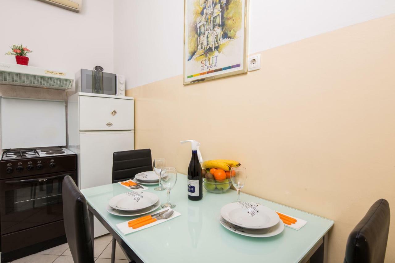 King'S View Apartment Split Bagian luar foto