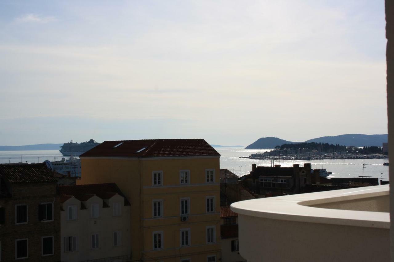 King'S View Apartment Split Bagian luar foto
